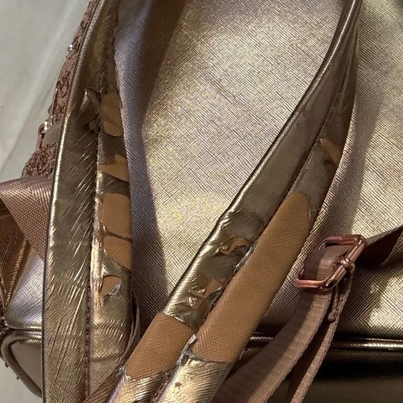 ROSE GOLD DISNEY LOUNGEFLY SEQUIN MINI BACKPACK - Picture 4 of 7